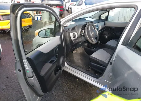 2014 Toyota Yaris L (Tmc/Cbu Plant) z USA, uszkodzony, nr VIN JTDKTUD36ED596792